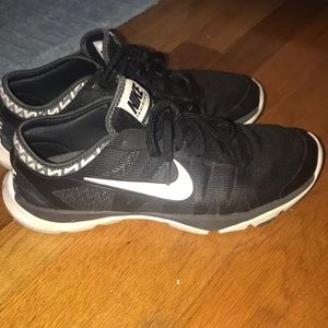 Blake nike tennis shoes